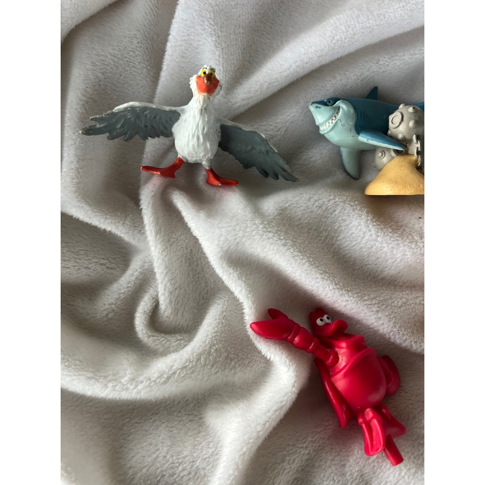 Disney The Little Mermaid Vintage PVC Figures Lot Triton Sebastian Scuttle‎ Max - Picture 2 of 8